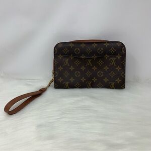 402 Pre Owned Authentic Louis Vuitton Monogram Canvas Orsay Clutch Bag AR0958